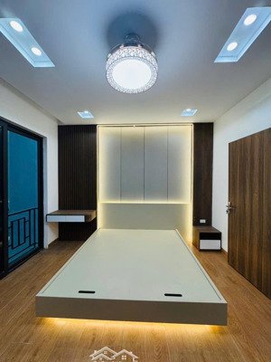 chính chủ gửi bán nhà tại yên lũng - an khánh - 5 phút ra đại lộ thăng long - giá thu về 5,35 tỷ