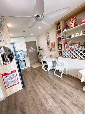 bán căn hộ chung cư tại the sapphire-vinhomes smart city s202 , 4,78 tỷ, 54,4 m2 . tuấn 