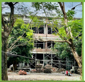 chính chủ bán căn liền vạn tuế hướng bắc dt 100m2,có thang máy xây 4 tầng gía 20.5 tỷ lh:0987788878