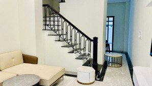 bố vợ cần bán lô liền kề 48m hoàn thiện 5 tầng đối diện chung cư kinh doanh cực tốt