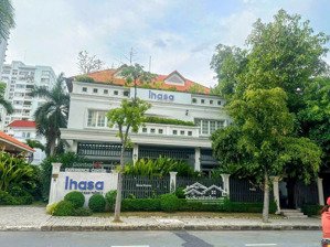 cho thuê biệt thự đơn lập 2 mặt tiền phú mỹ hưng, 360m2 (18x20m) 6pn, sân vườn, khu phố nam thông 2