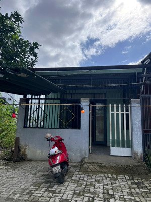 chính chủ bán nhà mặt tiền đường 7.5m diện tích lớn 100m² móng kiên cố có thể xây 3 tầng