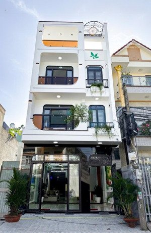 bán nhà (dt: 105m2 - ngang 6m) 1 trệt 2 lầu 3 tấm đúc thuộc khu tđc bửu hoà. giá chỉ 5,7 tỷ