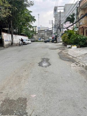 chính chủ bán nhà 53m2 hẻm 8m nguyễn quý yêm, an lạc bình tân