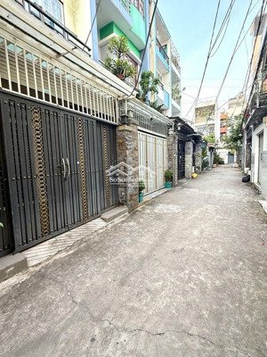 bán nhà sân vườn hẻm 1135, huỳnh tấn phát phú thuận, quận 7 80m2 giá 6,5 tỷ