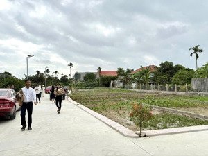 đất khu công nghiệp tràng duệ 3, cách đường 301 chỉ 50m, giá chỉ 580 triệu (bao bìa)