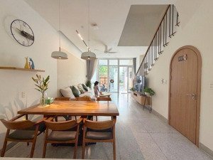 bùi văn ba khu jamona phường tân thuận quận 7 90m - 19 tỷ