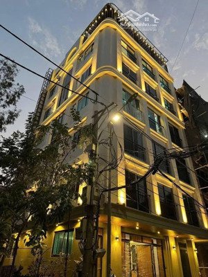 toà căn hộ dịch vụ đẳng cấp.liền kề 120m lô goc 3 thoàng. ô tô tránh