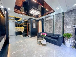 giá hơn 4 tỷ- bán nhà mới- ngang 6.5- huỳnh tấn phát- hàng xóm quận 7- hoàn công chuẩn- sổ riêng.