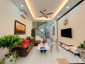 lô góc võ thị sáu, siêu rộng giá hoa hậu 40m5t 7.8 tỷ, cách ô tô 30m, gần hồ kd