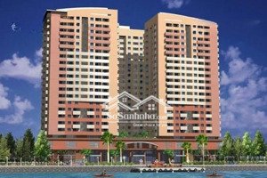 cho thuê căn hộ chung cư srec tower. đường trường sa. p12. q3. dt 81m2. 2pn. 2wc. lầu cao view đẹp,