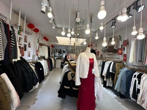 mặt phố đại la, vỉa hè bóng đá, ô tô, kinh doanh sầm uất, 85m2, giá 36.5 tỷ