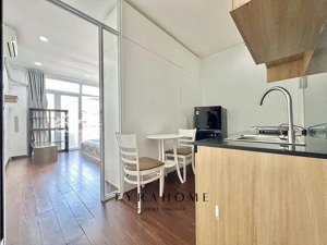 căn hộ 1pn tách bếp ban công máy giặt riêng gần phan xích long
