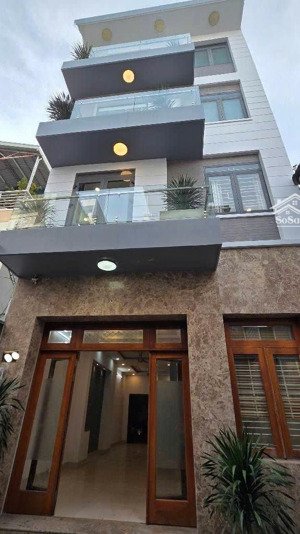 nhà ngộp fo , aeon tân phú, 3 lầu , hẻm ô tô tránh , ngang cực hiếm 6m*14m chỉ 8 xx tỷ