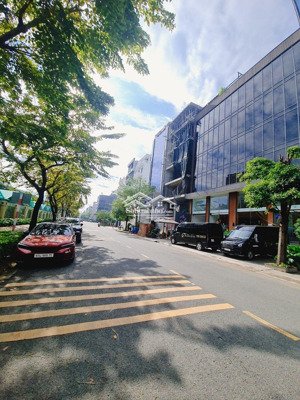 cần bán 3 lô đất đường nguyễn văn kỉnh trước tết. giá rẻ vị trí đẹp