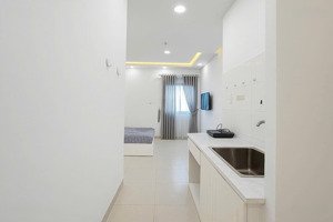 cc mini ngay nguyễn hữu cảnh đối diện sg pear - có thang máy - hầm xe