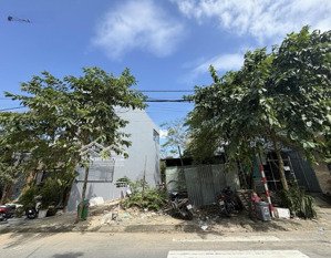 bán cặp đất ngang 10m khu vip nam việt á gần bến du thuyền mới