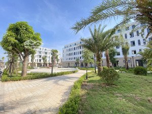 bán gấp căn liền kề cạnh góc himlam bolevard trung tâm thường tín