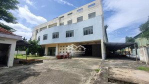 bán nhà xưởng 7000m2 , quốc lộ 22 , củ chi , thổ cư 4660m2, mặt tiền 30m , giá rẻ : 35.6 tỷ