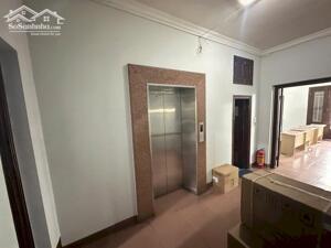 Bán nhà 7 tầng mặt phố Liễu Giai Ba Đình Hà Nội 75 tỷ. Lô góc