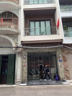 giảm 500 triệu, bán gấp nhà phân lô oto tránh cầu giấy 60m2 x 5 tầng gara oto giá bán 18 tỷ