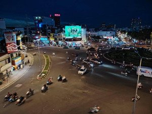 mặt tiền nguyễn văn luông, ngang 6,6 mét, chỉ hơn 10tỷ