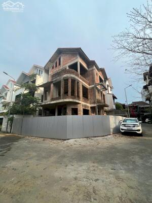 BIỆT THỰ THÔ 2MT Đường Hà Huy Tập - khu Trung Tâm Kiểm Huệ - gần nhà thi đấu Bà Triệu