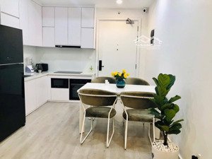 cần cho thuê gấp căn hộ riva park. dt: 80m2, 2pn, 2wc. giá 14tr/th. lh: 
