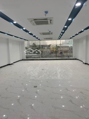 bán toà nhà mặt phố trương công giai, cầu giấy. dt 100m x 6 nổi 1 hầm, mt 6m. giá 63 tỷ tl tốt.