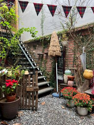 SANG NHƯỢNG QUÁN CÀ PHÊ SÂN VƯỜN – NGÕ ÂU CƠ, TÂY HỒ, HÀ NỘI