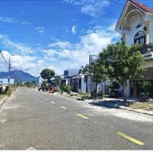 cần tiền muốn bán nhanh lô tđc hòà liên 3, mt đường nguyễn công thái, giá rẻ nhất kv