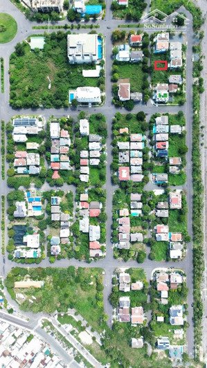 cần bán lô đất khu biệt thự biển an viên
vị trí gần biển, gần đường lớn. cạnh bên có dự án vinpearl