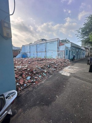 chính chủ bán đất chưa qua đầu tư diện tích 60m2 thực tế 68m2 giáp ranh dự án him lam giá chỉ 1/2