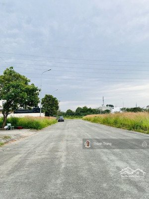 nhận bảng giá 39 nền biệt thự phú nhuận 01/2026 có vài nền mới ra tt giá chỉ 75tr/m2. vị trí đẹp