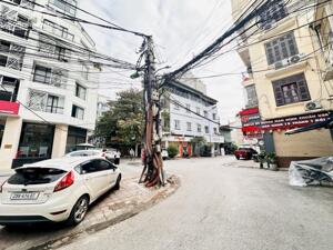 Nhà phố Thái Hà Đống Đa Hà Nội ô tô tránh nhau 40 tỷ. Mặt tiên 7.5m DT 110m2 hai mặt thoáng