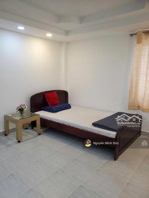 bán căn góc 2 mặt hẻm nguyễn văn thương ngang 5,6m x dài 11m 3 tầng 10,9 tỷ, tin thật