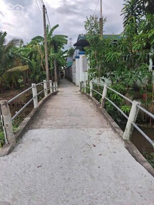 Nền thổ cư xã Thạnh Đức giá công nhân