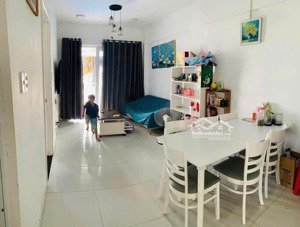 chung cư bàu cát, có 2p ngủ, 70m2, 9tr/tháng, ngay lạc hồng, tân bình