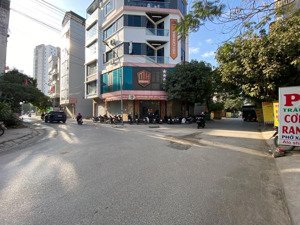 chỉ duy nhất 1 căn lk lô góc 3 mặt thoáng, vị trí đắc địa nhất kđt yên nghĩa, hà đông, kd bất chấp