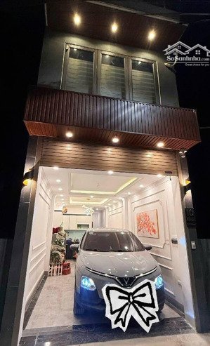 bán căn nhà thạch bàn 6 tầng thang máy gara ô tô thạch bàn ngõ ô tô thông, full nội thất