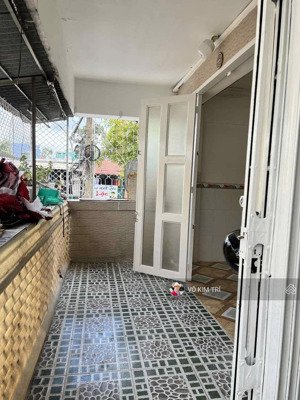 bán căn hộ / nhà quận 10 lô góc thoáng. giá: 2,85 tỷ (tl)