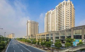 sàn thương mại có diện tích 710m2 đang chào bán với mức giá chỉ 98tr/m2