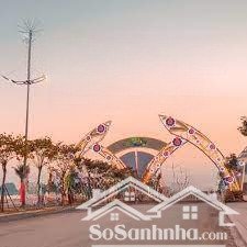 tôi có 2 căn shophouse view biển muốn bán nhanh