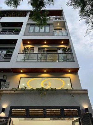 cơ hội đầu tư nhà hxh trần quang diệu, p14, quận 3, dt 85m2, 4tỷ550tr, đang cho thuê 20 tr/th