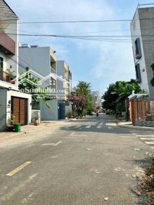 bán lô đất giá rẻ nhỉnh 50 tr/m2 tại samsung village, bưng ông thoàn, phú hữu, q9