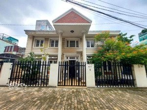 bán biệt thự hẻm xô viết nghệ tĩnh - 197m2 - 2 tầng 4pn - 35 tỷ - lô góc sân vườn 97m2 - khu vip