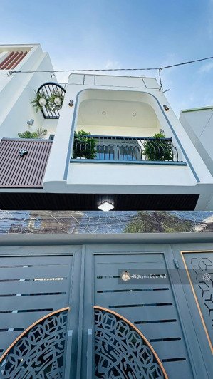 bán nhà 3 lầu hoàn công phường thống nhất trung tâm biên hoà giá 4tỷ900tr thương lượng