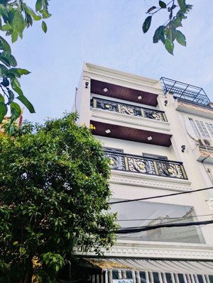 nhà phan văn trị p10, đối diện cityland gò vấp, ô tô ngủ nhà, 4.55x12, 4 tầng 5pn 8.6tỷ o912o31o8
