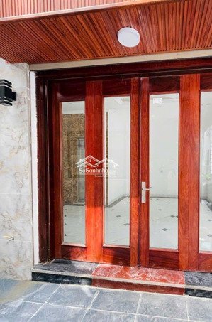 vị trí đẹp khu tây hồ không khí trong lành, ở cực sướng, giá trị giữ tiền rất tốt.