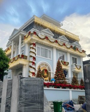 cơ hội duy nhất biệt thự 4 tầng ngay gigamall tđ, rẻ nhất khu, dòng tiền, tiện mua về đón tết 2026